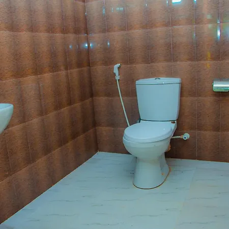 Chanaka Holiday Inn Сигирия Экстерьер фото