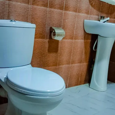 Chanaka Holiday Inn Сигирия Экстерьер фото