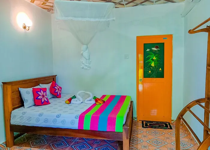 Chanaka Holiday Inn