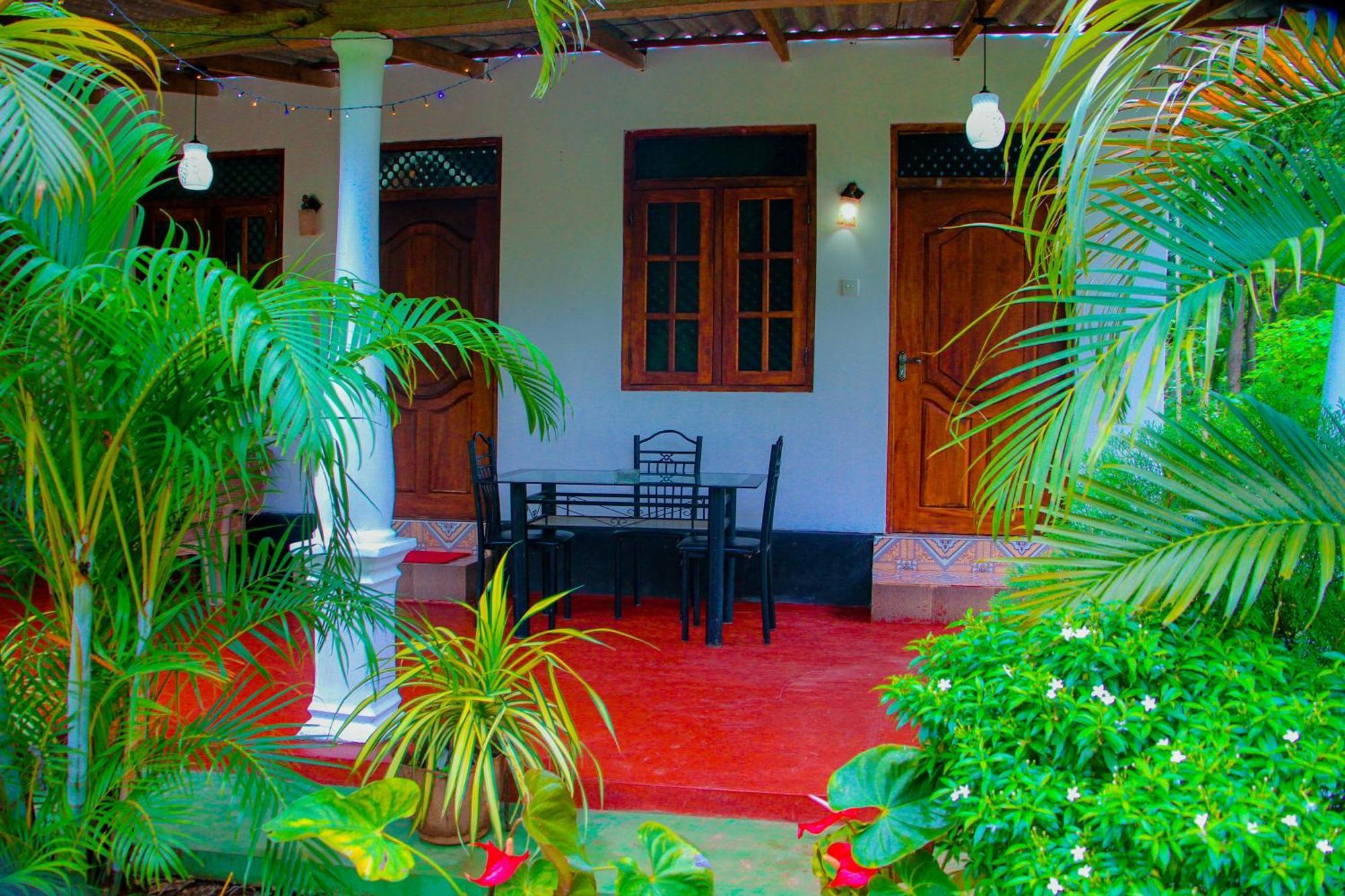 Chanaka Homestay *